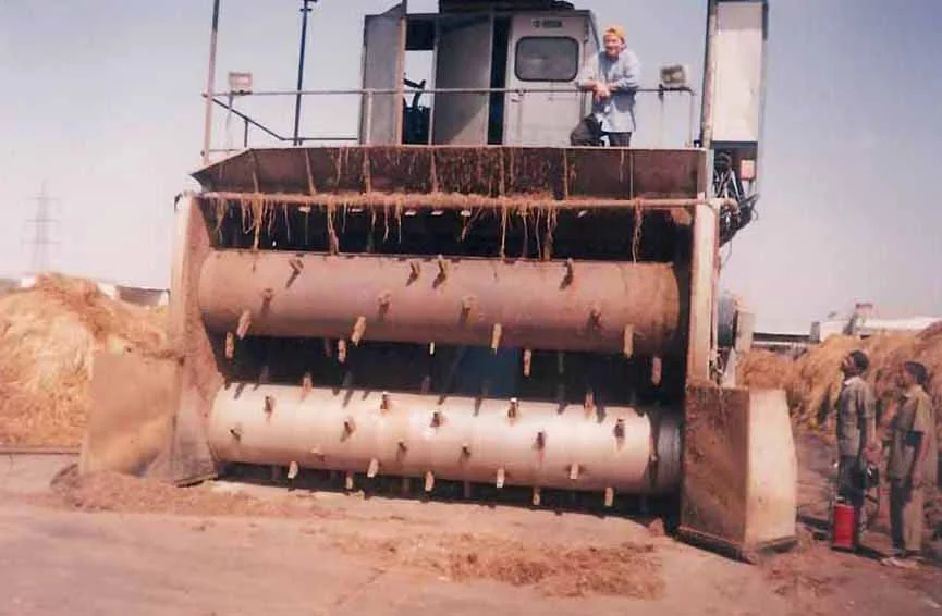 Large Pre-wet compost turner India 2001 Large Pre-wet compost turner India 2001
